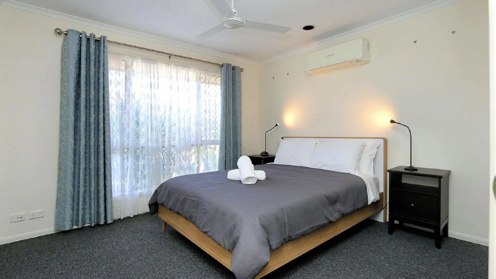 Unit 35 Lakeview Park Bargara 0*,  Australia